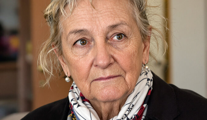 Znalazłam pod poduszką kartkę z dziecięcym pismem: "Babciu, nie mów mamie, ale boję się taty"