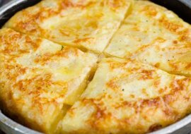 Hiszpańska tortilla - ziemniaki, które przyćmią ziemniaki smażone