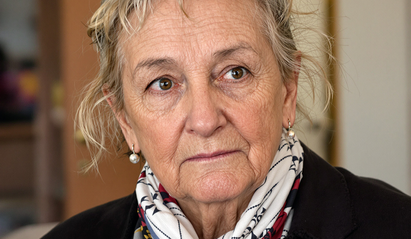 Znalazłam pod poduszką kartkę z dziecięcym pismem: "Babciu, nie mów mamie, ale boję się taty"